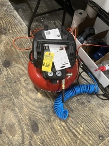 PORTER CABLE PANCAKE COMPRESSOR - 6 GALLON / 90PSI