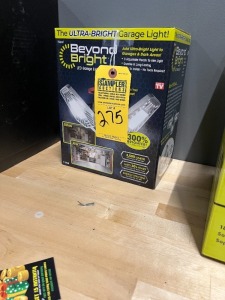 ULTRALIGHT GARAGE LIGHT