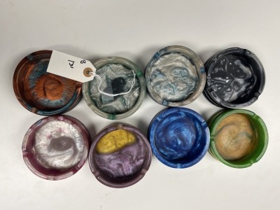 ASSORTED RESIN ASHTRAYS