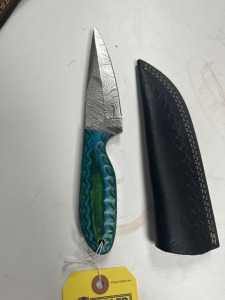 HUNTING & SKINNING KNIFE - CUSTOM HANDMADE DAMASCUS STEEL - PAKKA WOOD HANDLE - LAMINATED LEATHER SHEATH