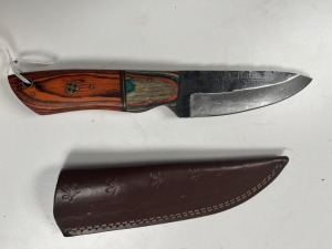 5'' HUNTING & SKINNING KNIFE - CUSTOM HANDMADE DAMASCUS STEEL - PAKKA WOOD HANDLE - LAMINATED LEATHER SHEATH