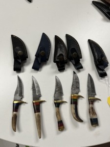 ASSORTED 3'' SKINNING KNIVES - CUSTOM HANDMADE DAMASCUS STEEL - BONE HANDLE - LAMINATED LEATHER SHEATH