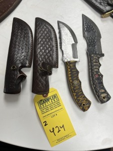 ASSORTED 5.5'' HUNTING & SKINNING KNIVES - CUSTOM HANDMADE DAMASCUS STEEL - PAKKA WOOD HANDLE - LAMINATED LEATHER SHEATH