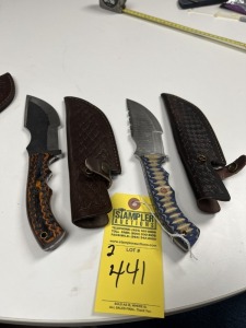 ASSORTED 5'' HUNTING & SKINNING KNIVES - CUSTOM HANDMADE DAMASCUS STEEL - PAKKA WOOD HANDLE - LAMINATED LEATHER SHEATH