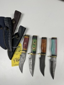ASSORTED 4'' HUNTING & SKINNING KNIVES - CUSTOM HANDMADE DAMASCUS STEEL - 2- PAKKA WOOD HANDLE / 2- RESIN HANDLE - LAMINATED LEATHER SHEATH