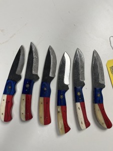 ASSORTED 4'' HUNTING & SKINNING KNIVES - CUSTOM HANDMADE DAMASCUS STEEL - TEXAS PAKKA WOOD & RESIN HANDLE - LAMINATED LEATHER SHEATH