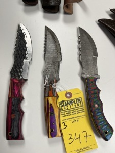 ASSORTED 5.5'' HUNTING & SKINNING KNIVES - CUSTOM HANDMADE DAMASCUS STEEL - PAKKA WOOD HANDLE - LAMINATED LEATHER SHEATH