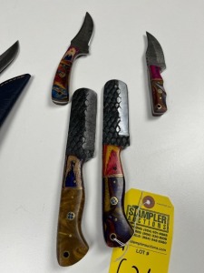 ASSORTED KNIVES - 2- 3'' HUNTING & SKINNING / 2- 4'' BULL CUTTING - CUSTOM HANDMADE DAMASCUS STEEL - PAKKA WOOD & RESIN HANDLE - LAMINATED LEATHER SHEATH