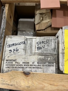 LOT CERAMICA LASA CERAMIC TILE - MADE IN MEXICO - COLONIAL TERRACOTA - 572 PIECES 6x6 / 400 PIECES 3x6 (1 PALLET)