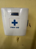 WALL MOUNT FIRST AID KIT