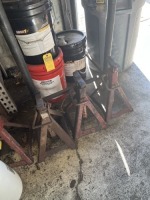 BLACKHAWK JACK STANDS
