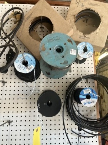 LOT PARTIAL SPOOLS ROPE / CABLE