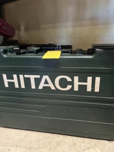 HITACHI DH38YE 1.5'' ROTARY HAMMER IN METAL CASE - 115V / 8A / 60HZ / 870W