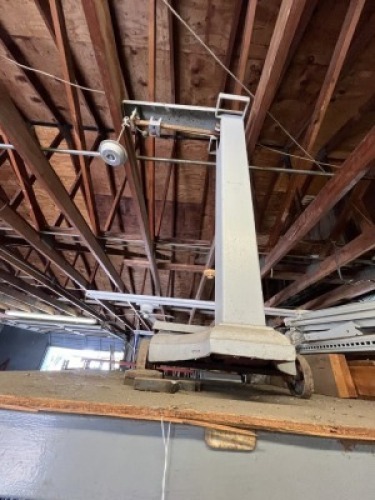 PLATFORM SCALE ON WHEELS (TOP)