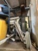 LADDER JACKS (1 ON TOP) - 4