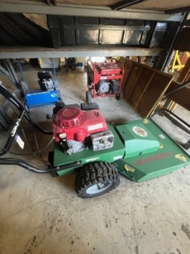 BILLY GOAT HYDRO OUTBACK BRUSH CUTTER WITH HONDA ENGINE