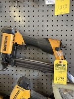 BOSTITCH PNEUMATIC WIDE CROWN STAPLER
