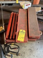 BOXES SAFETY TRIANGLES