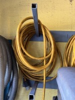 ASSORTED MEDIUM DUTY EXTENSION CORDS