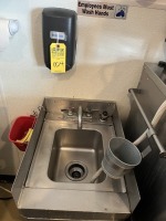 HAND SINK WITH SOAP DISPENSER