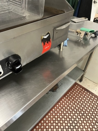 VOLRATH FTA8036 TABLE TOP FLAT TOP GRILL