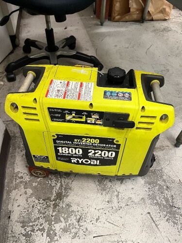 RYOBI GENERATOR - 1800 WATT