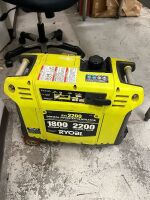 RYOBI GENERATOR - 1800 WATT
