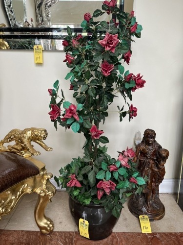PLANTER WITH ARTIFICIAL PLANT