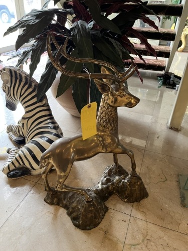 BRONZE STANDING DEER