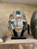 ASSORTED DECOR - 1- BIRD / 2- VASES / 1- MASK - 2