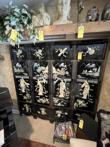 ORIENTAL LACQUER SCREEN WITH RAISED DESIGNS - WOMEN, PAGODA, ETC