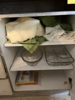 LOT ASSORTED LINENS & CASSEROLE DISHES