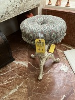 STOOL WITH CUSHION SEAT