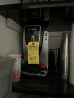 ASSORTED SMALL APPLIANCES - 1- MR COFFEE COFFEE MAKER / 1- VILLAWARE BLENDER (IN CLOSET)