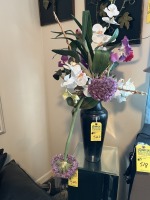 ASSORTED - 1- VASE WITH ARTIFICIAL FLOWERS / 1- MIRRORED PEDESTAL