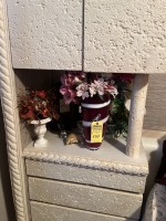 ASSORTED DECOR - VASE, MIRROR, CLOCK, BIRD, ETC