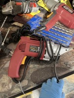 CHICAGO ELECTRIC CORDED SWIVEL HEAD SHEAR