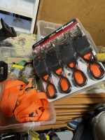 LOT RATCHET STRAPS (CONTENTS OF SHOE BOX)