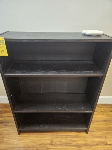 BLACK SHELVING UNIT WITH 3 SHELVES - 32''x42''
