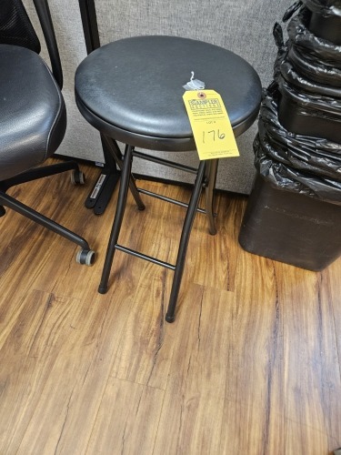 BLACK FOLDING STOOL
