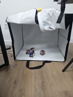 AMAZON BASICS PORTABLE PHOTO STUDIO BOX