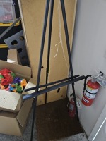 EASEL