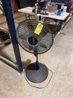 LASKO PEDESTAL FLOOR FAN