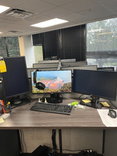 LOT - 2- ACER 22'' MONITORS / 1- DELL 20'' MONITOR / APC BATTERY BACKUP / KEYBOARD / MOUSE / HEADPHONES