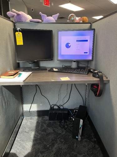 LOT - 2- DELL 20'' MONITORS / APC BATTERY BACKUP / KEYBOARD / MOUSE / HEADPHONES