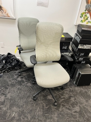 GRAY ROLLING OFFICE CHAIRS