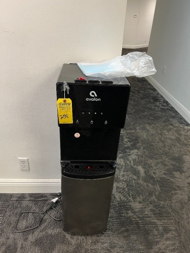 AVALON 3-TEMP BOTTOM LOAD WATER DISPENSER