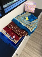 MULTI-COLOR RUGS - 46''x27''