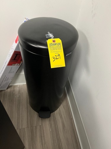 GARBAGE CAN
