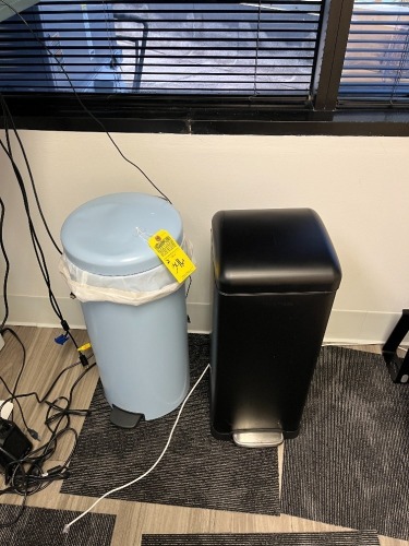 ASSORTED GARBAGE CANS